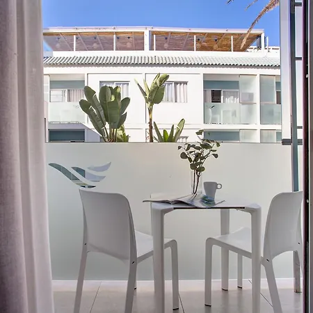 Bristol Lagoon Retreat *