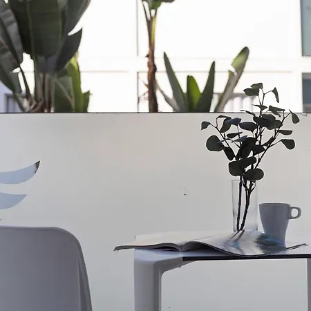 Bristol Lagoon Retreat